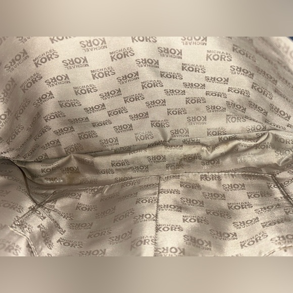 Rehab Michael Kors Jet Set Travel Stripe Navy Blue+White Saffiano Leather Tote - Picture 9 of 12